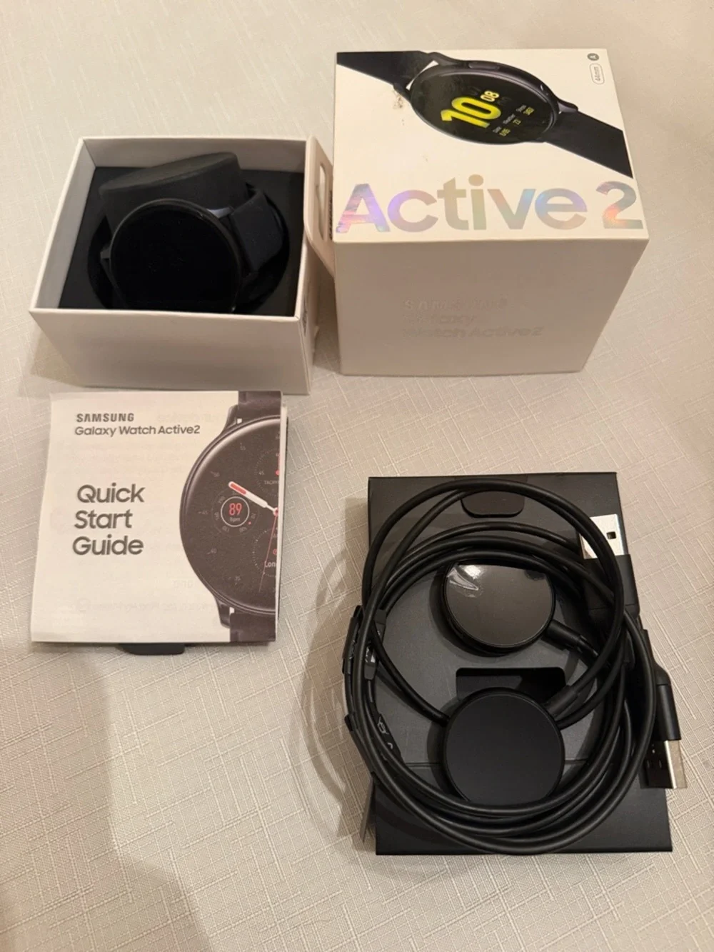 Samsung Galaxy Watch Active2 - Black Silicone Band